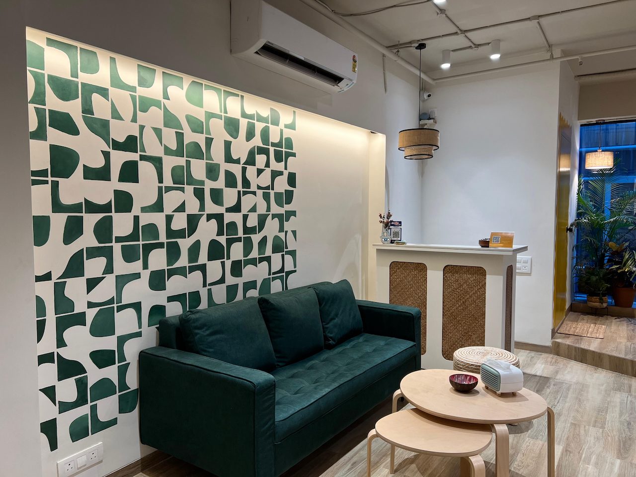 The styling floor seen from the window, product shelves along the glass